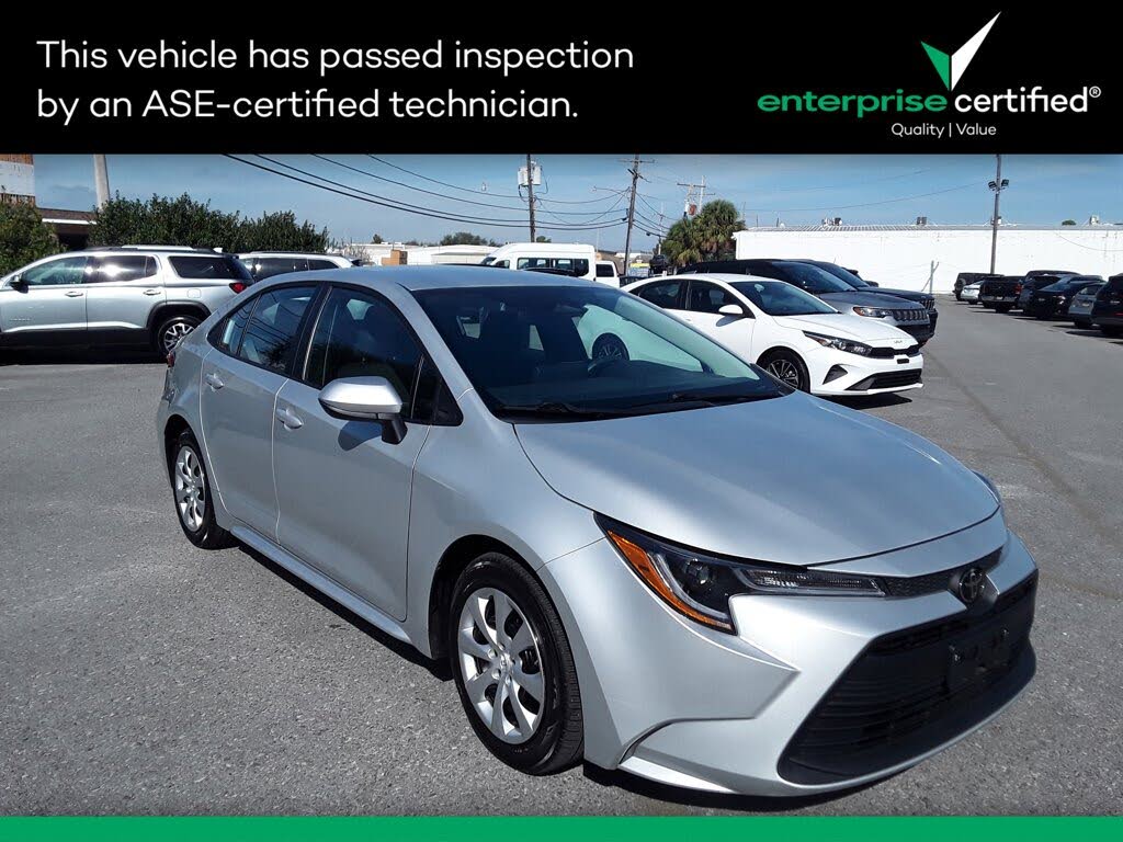 2025 Toyota Corolla LE FWD