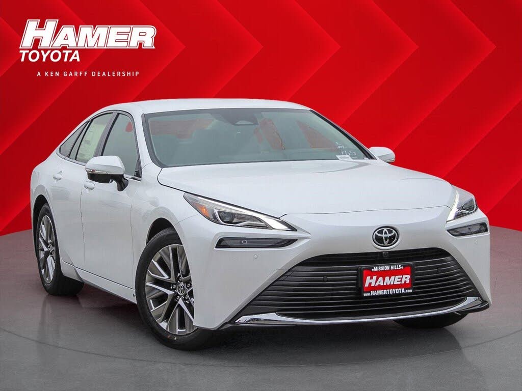 2025 Toyota Mirai XLE FWD