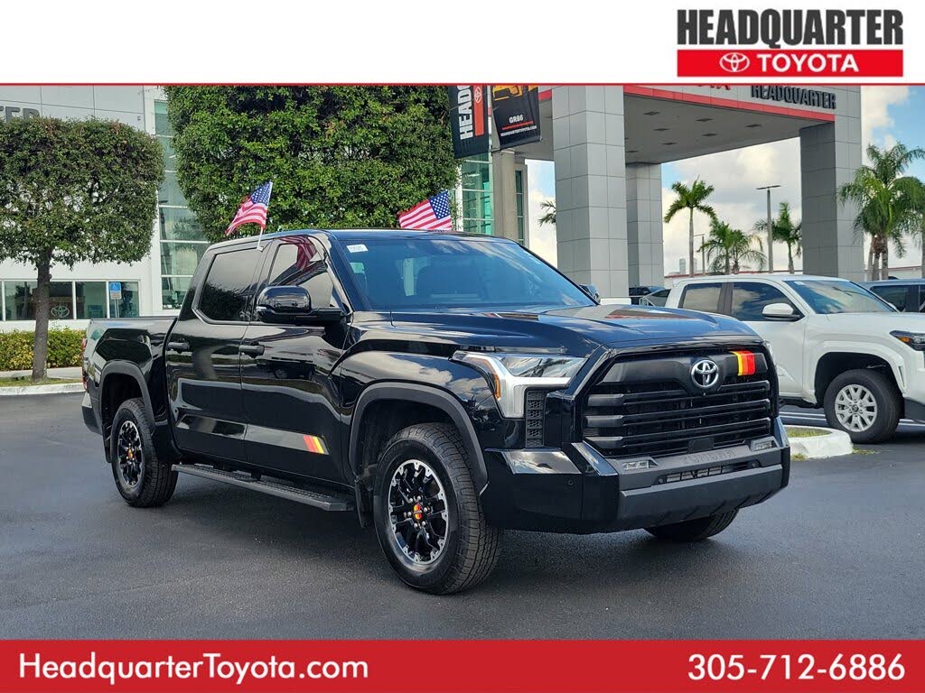 2025 Toyota Tundra SR5 CrewMax Cab 4WD