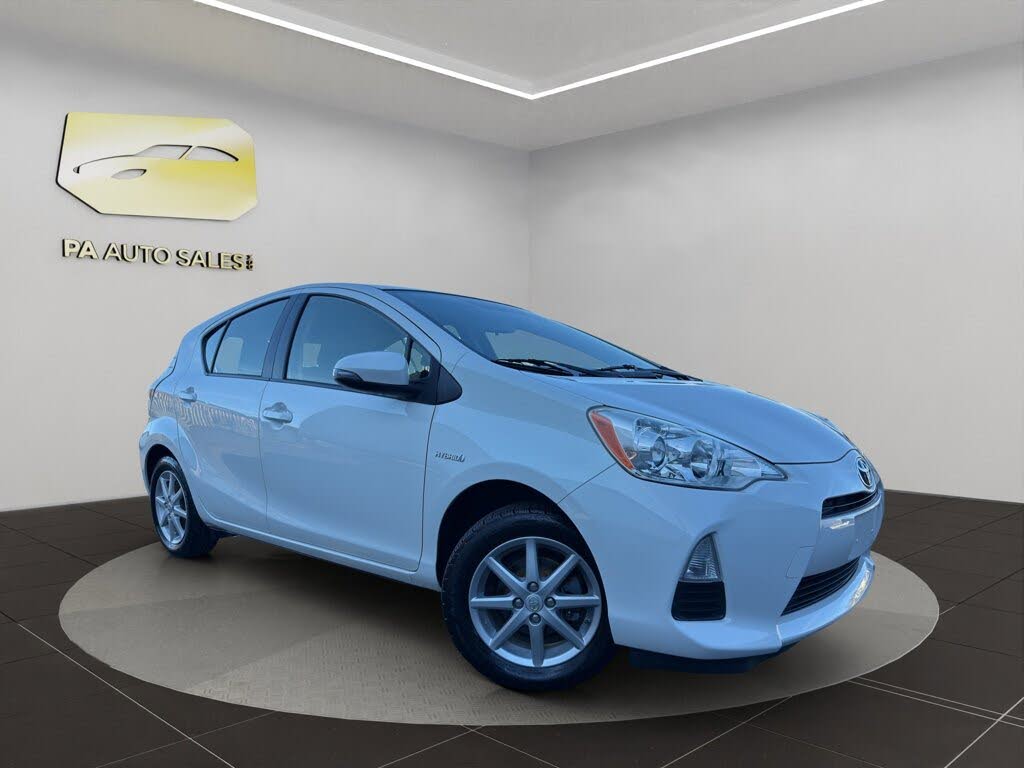 2012 Toyota Prius c Three