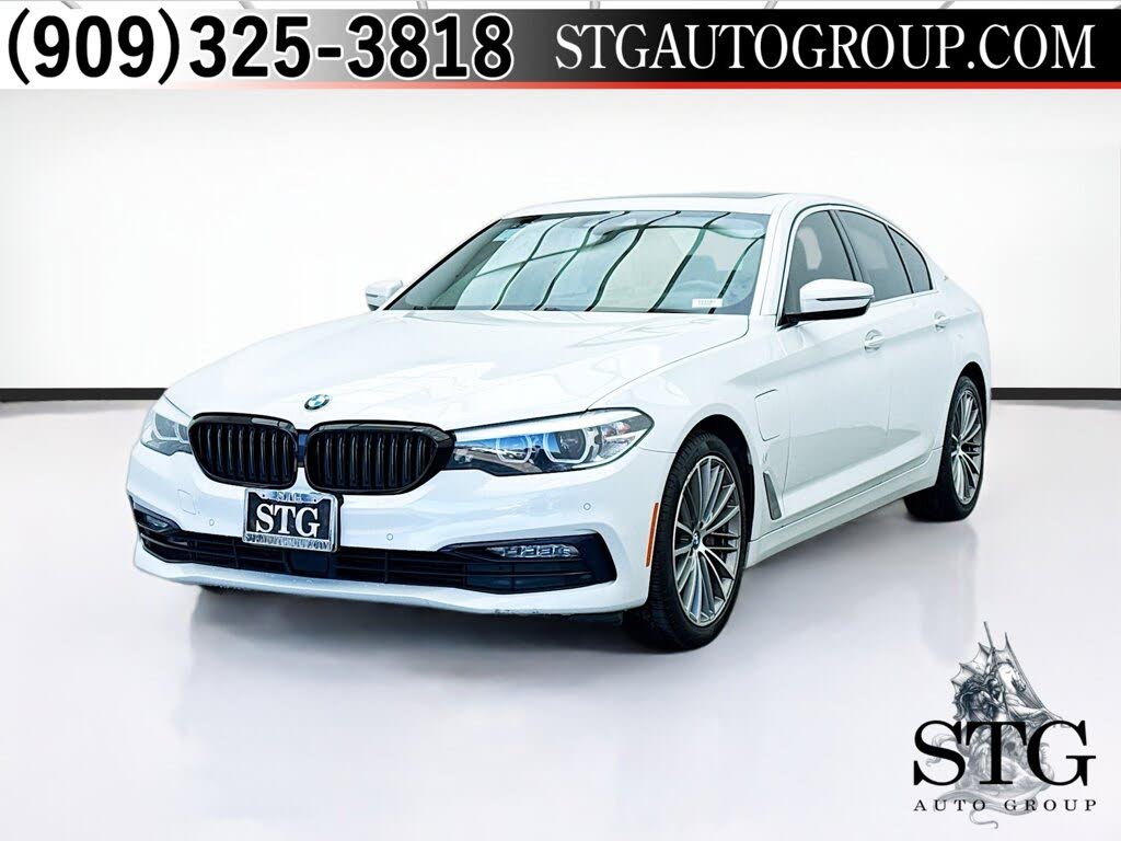 2018 BMW 5 Series 530e iPerformance Sedan RWD