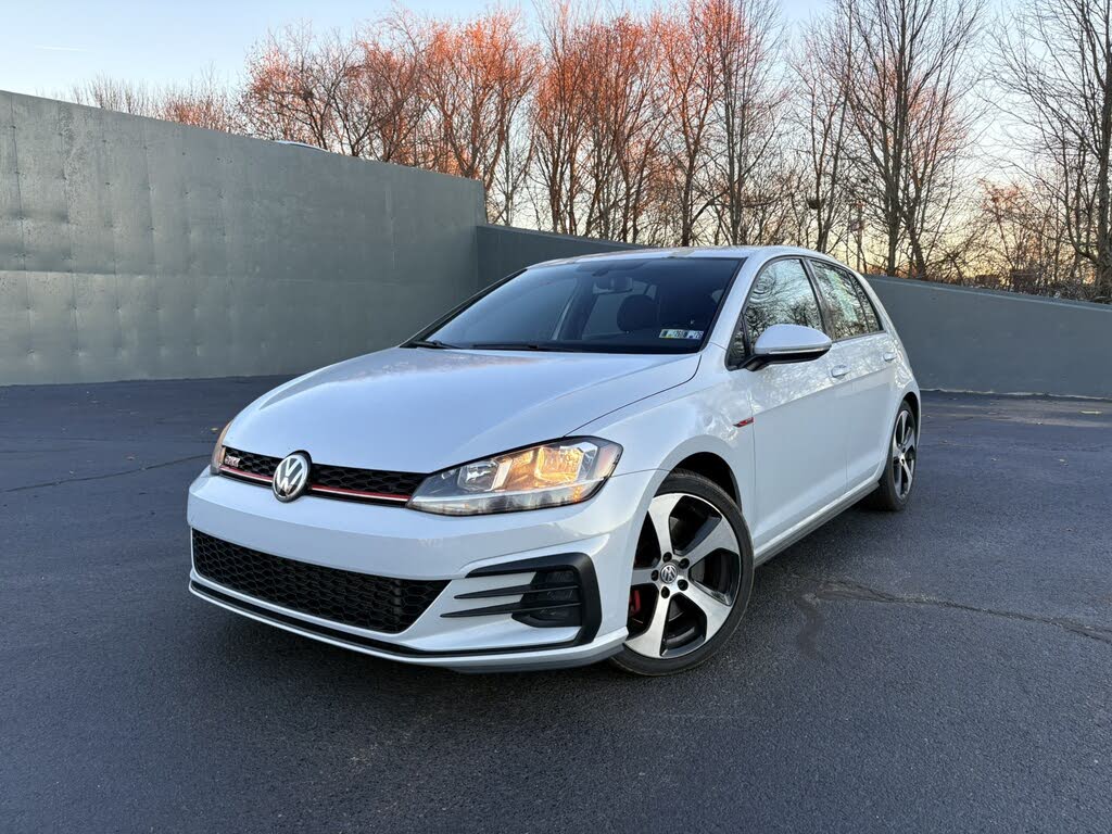 2019 Volkswagen Golf GTI 2.0T S 4-Door FWD