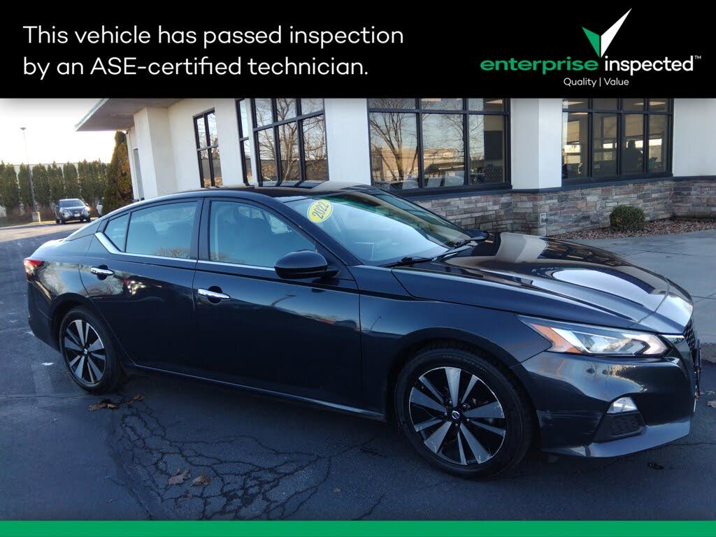 2022 Nissan Altima 2.5 SV FWD