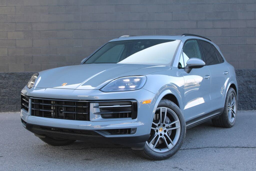 2024 Porsche Cayenne AWD