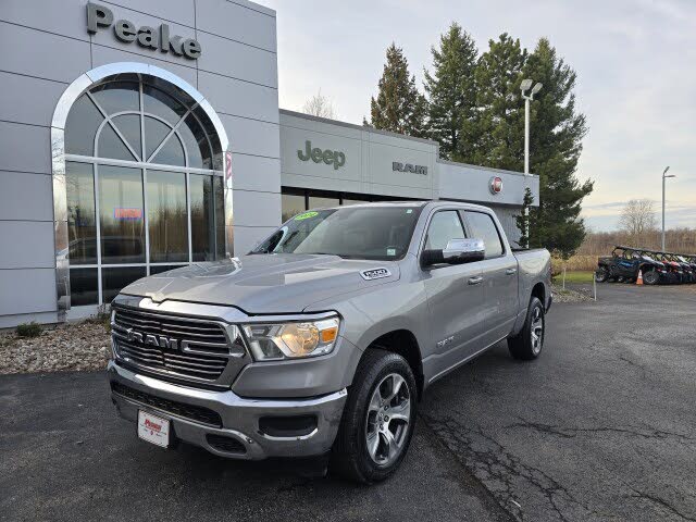 2024 RAM 1500 Laramie Crew Cab 4WD