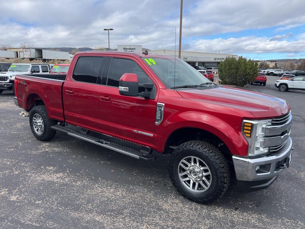 2019 Ford F-350 Super Duty Lariat Crew Cab 4WD