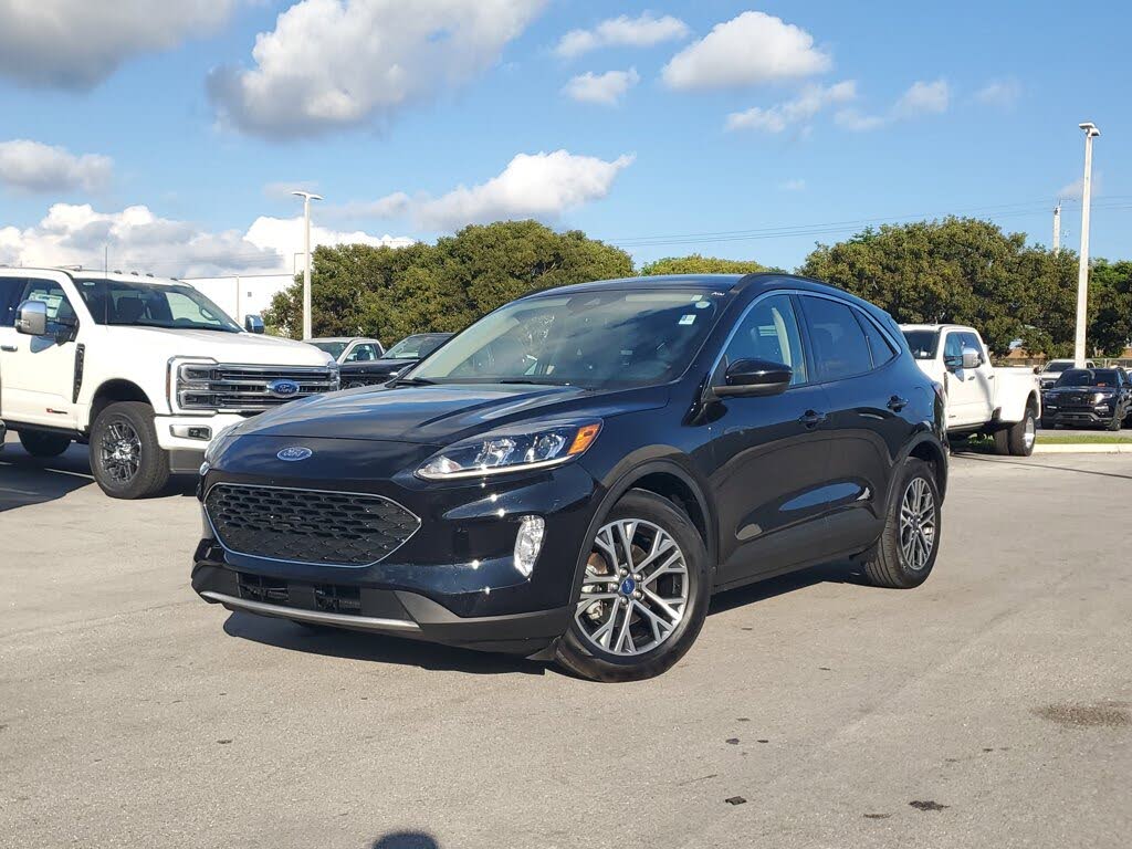 2020 Ford Escape SEL FWD