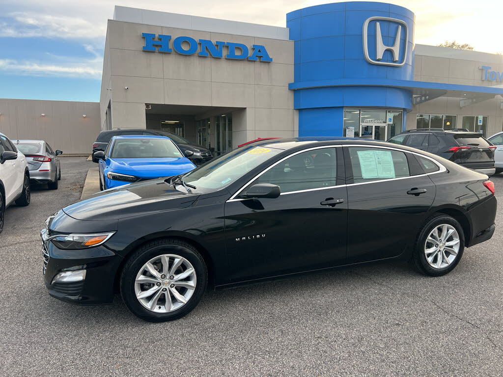 2024 Chevrolet Malibu LT with 1LT FWD