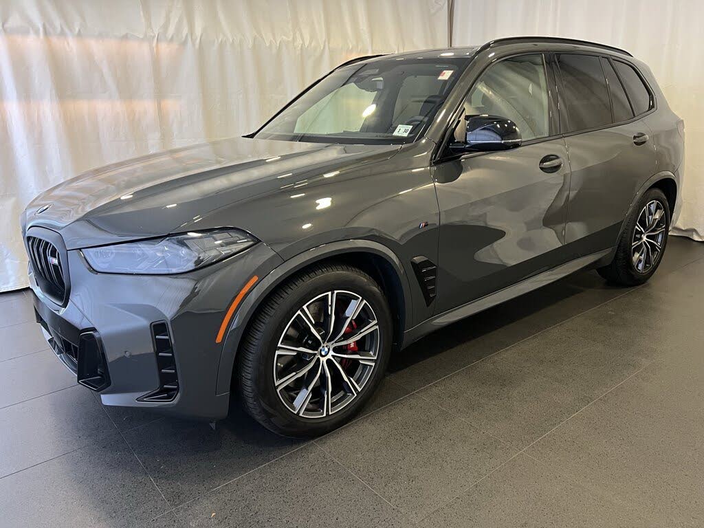 2025 BMW X5 M60i xDrive AWD