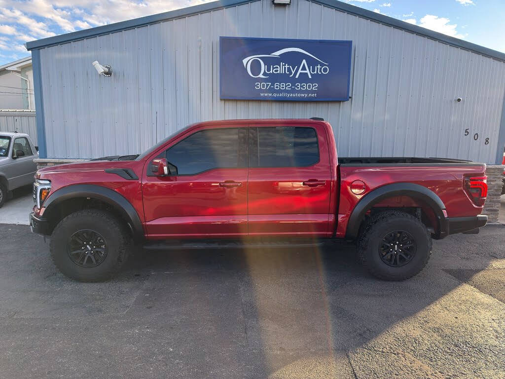 2025 Ford F-150 Raptor SuperCrew 4WD