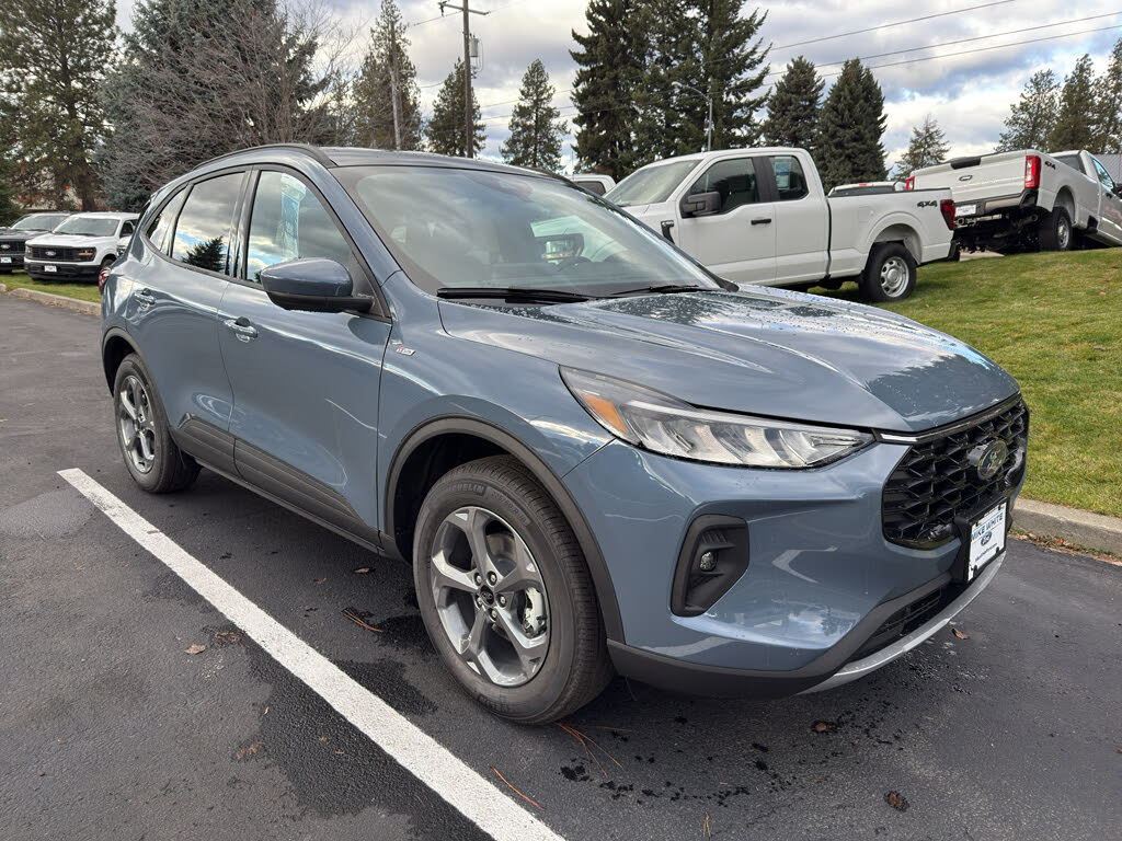 2026 Ford Escape Hybrid ST-Line Select AWD