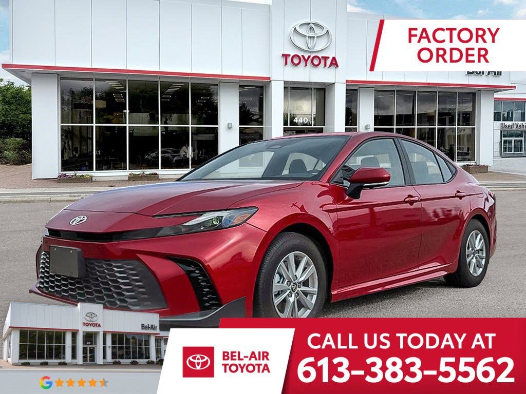 2026 Toyota Camry SE FWD