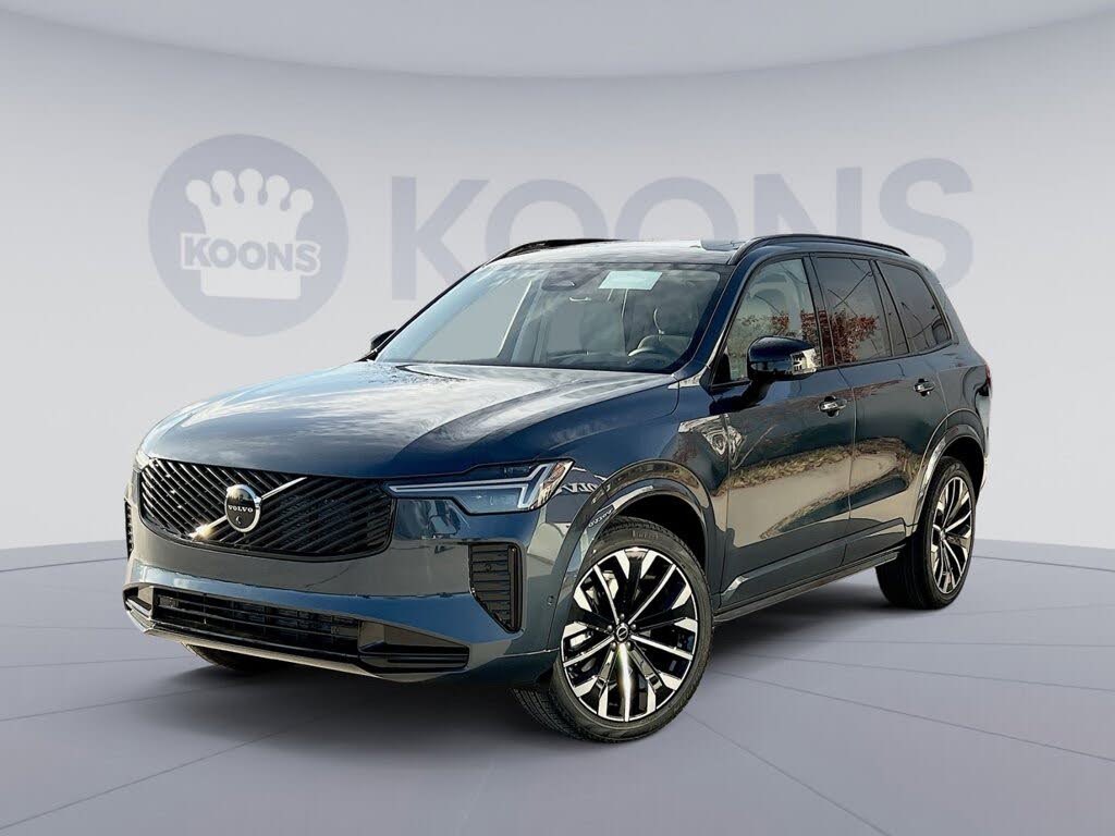 2026 Volvo XC90 B6 Ultra Dark 7-Passenger AWD