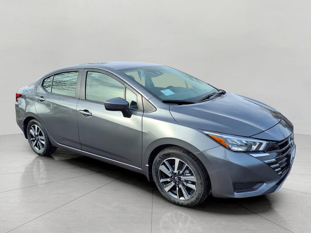 2025 Nissan Versa SV FWD