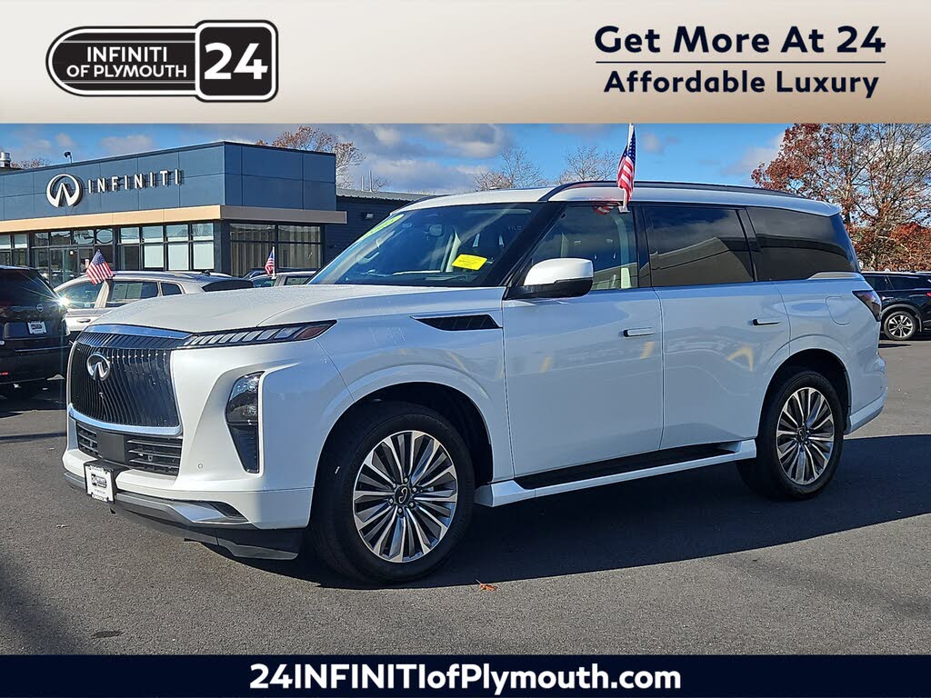 2025 INFINITI QX80 Sensory 4WD