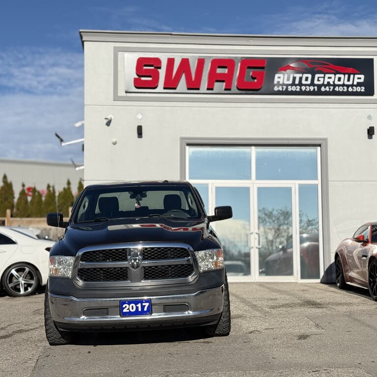 2017 RAM 1500 ST Crew Cab 4WD