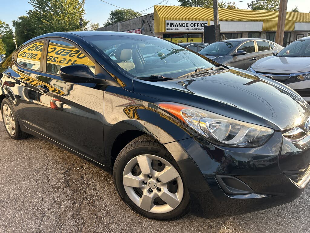2012 Hyundai Elantra GL FWD