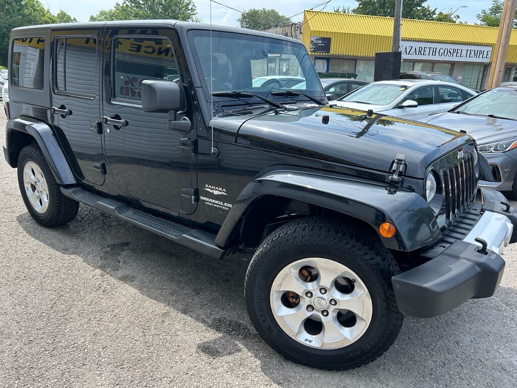 Jeep Wrangler Unlimited Sahara 4WD 2015