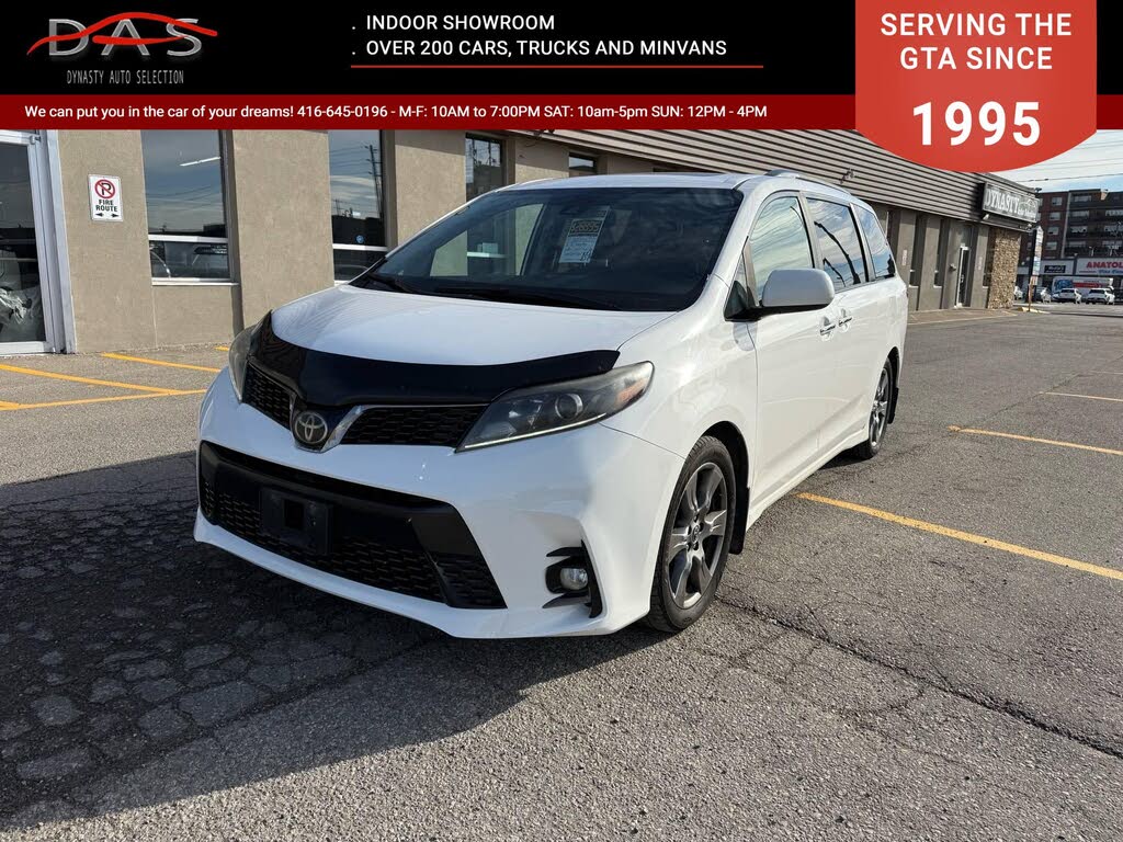 2019 Toyota Sienna SE 8-Passenger FWD