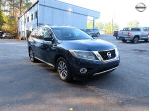 Nissan Pathfinder SV