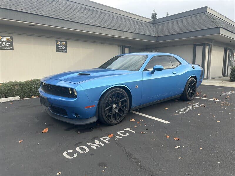 2015 Dodge Challenger R/T Scat Pack RWD
