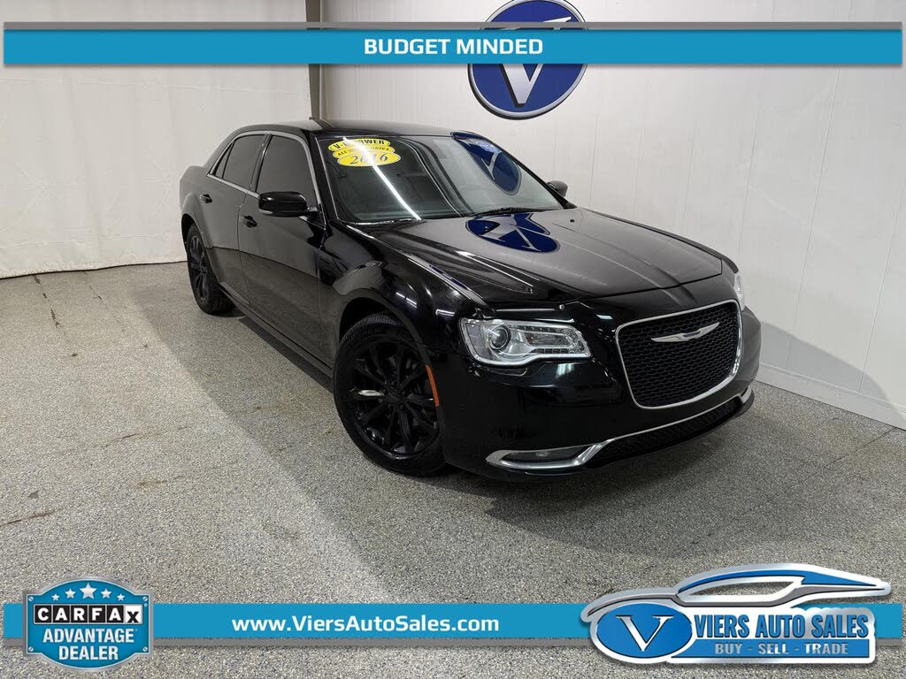2016 Chrysler 300 Limited AWD