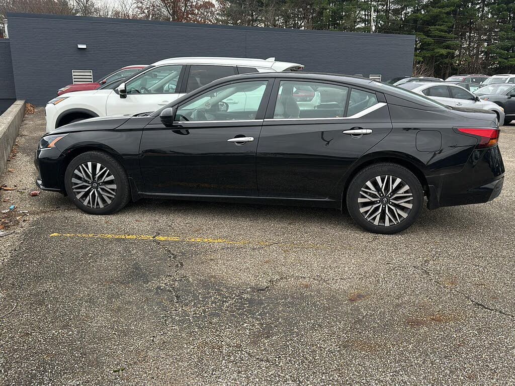 2023 Nissan Altima 2.5 SV AWD