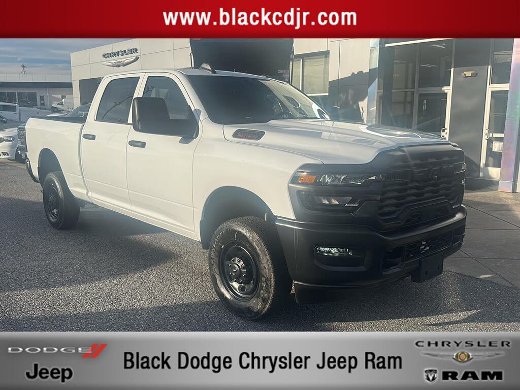 2026 RAM 2500 Tradesman Crew Cab 4WD