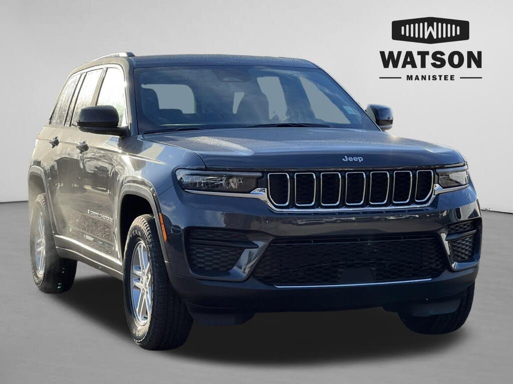 2025 Jeep Grand Cherokee Laredo 4WD