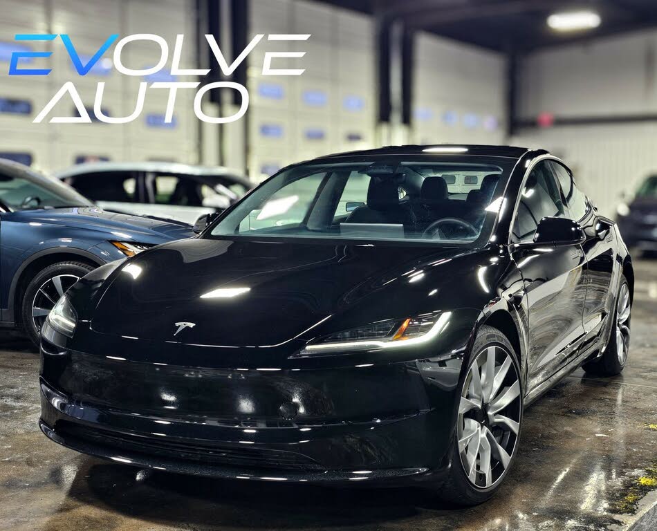 2025 Tesla Model 3 Long Range RWD