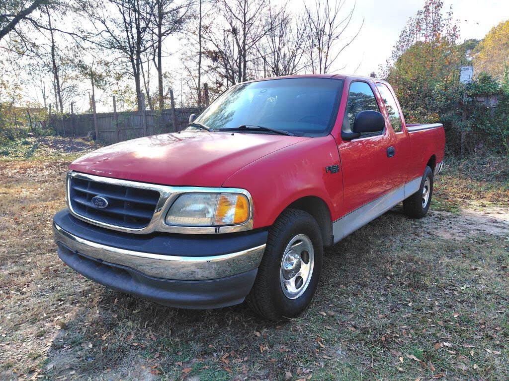 2002 Ford F-150 XL SuperCab SB