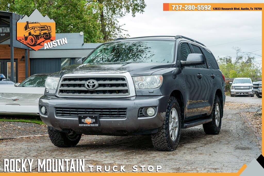 2013 Toyota Sequoia SR5