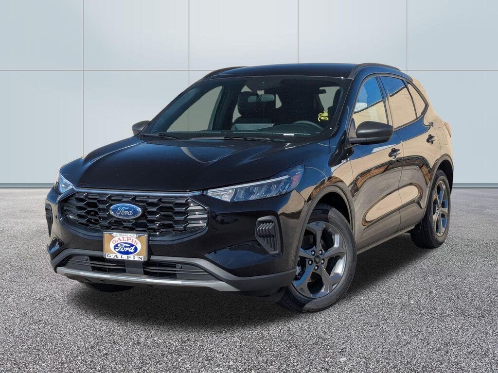 2025 Ford Escape ST-Line FWD