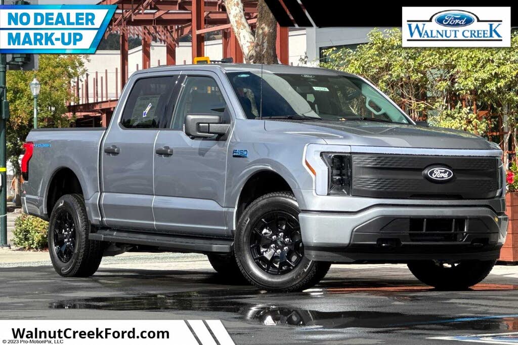 2025 Ford F-150 Lightning XLT SuperCrew AWD