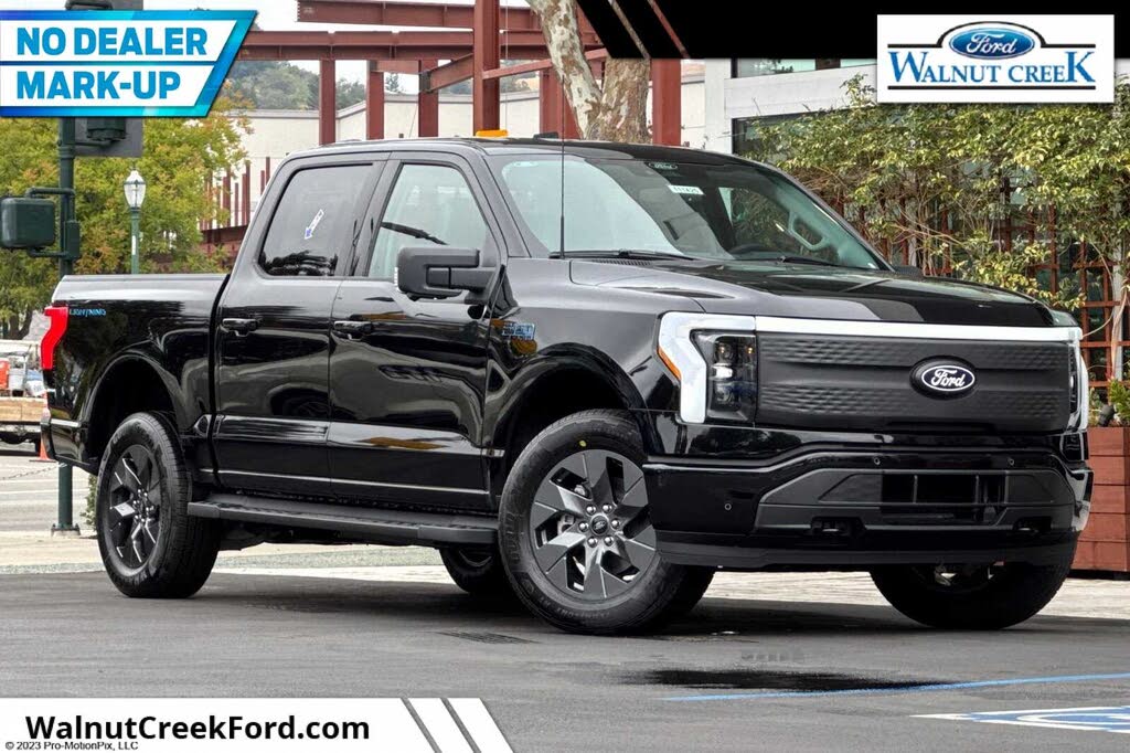 2025 Ford F-150 Lightning Flash SuperCrew AWD