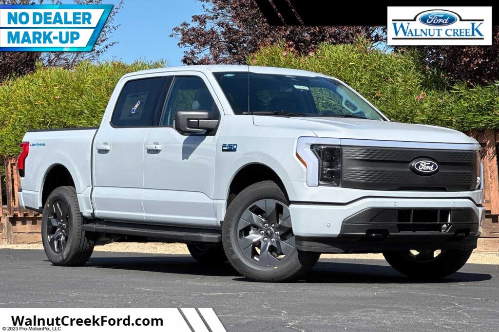 2025 Ford F-150 Lightning Flash SuperCrew AWD