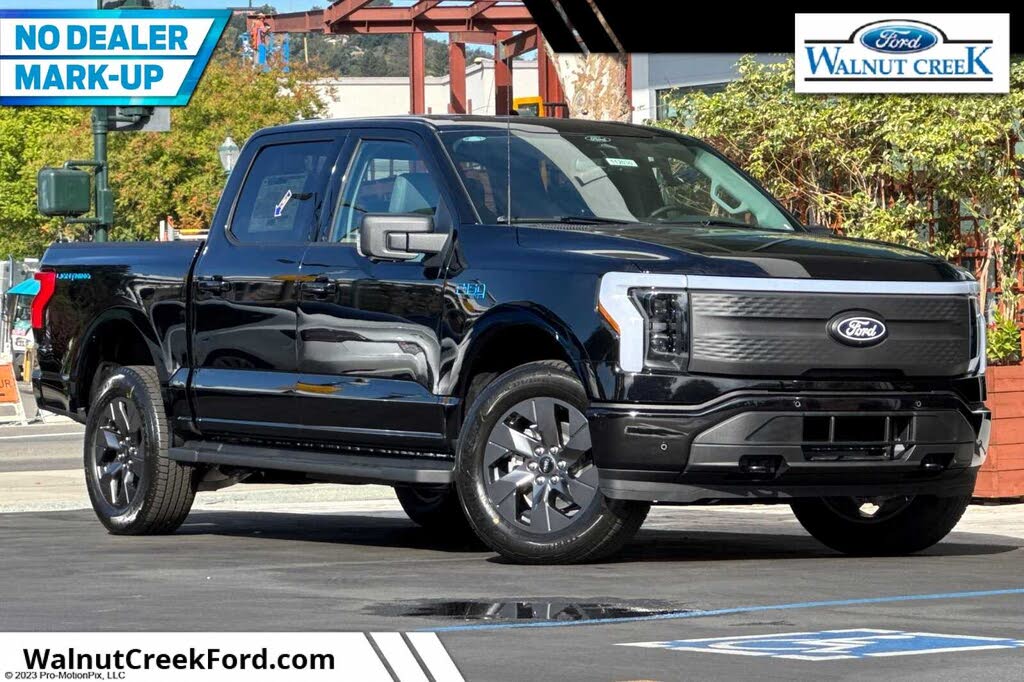 2025 Ford F-150 Lightning Flash SuperCrew AWD