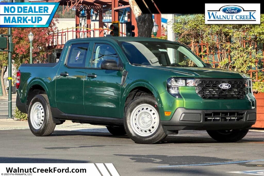 2025 Ford Maverick XL SuperCrew FWD