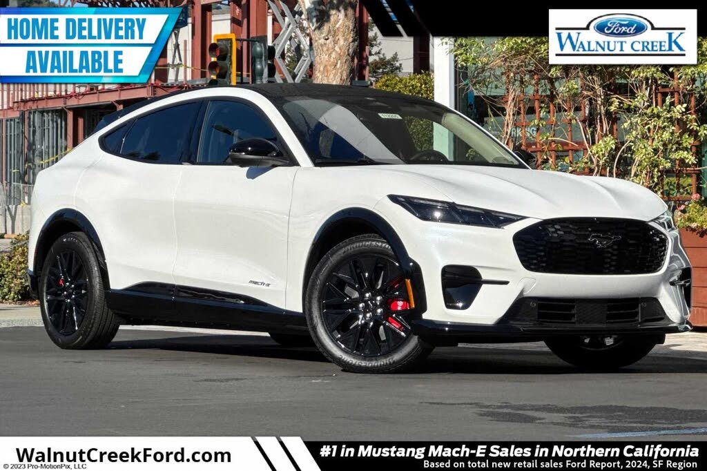 2025 Ford Mustang Mach-E Premium RWD