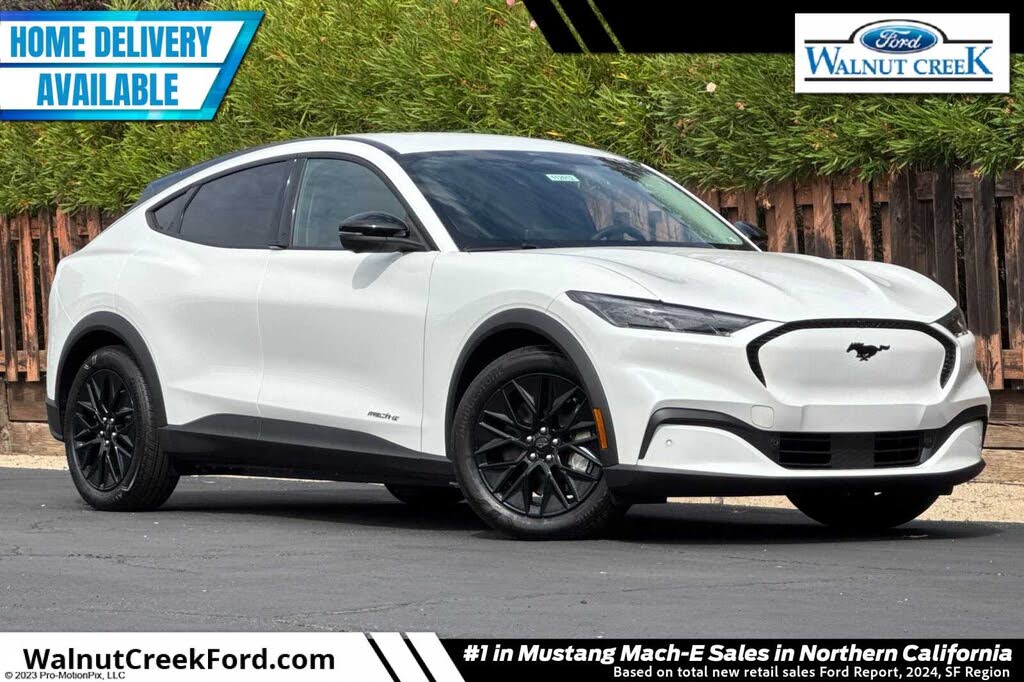 2025 Ford Mustang Mach-E Select RWD