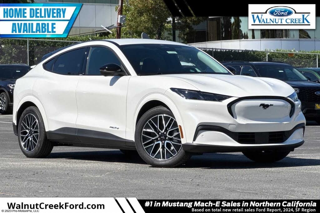 2025 Ford Mustang Mach-E Premium RWD