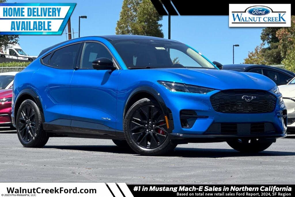 2025 Ford Mustang Mach-E Premium AWD