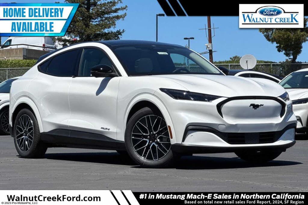 2025 Ford Mustang Mach-E Premium RWD