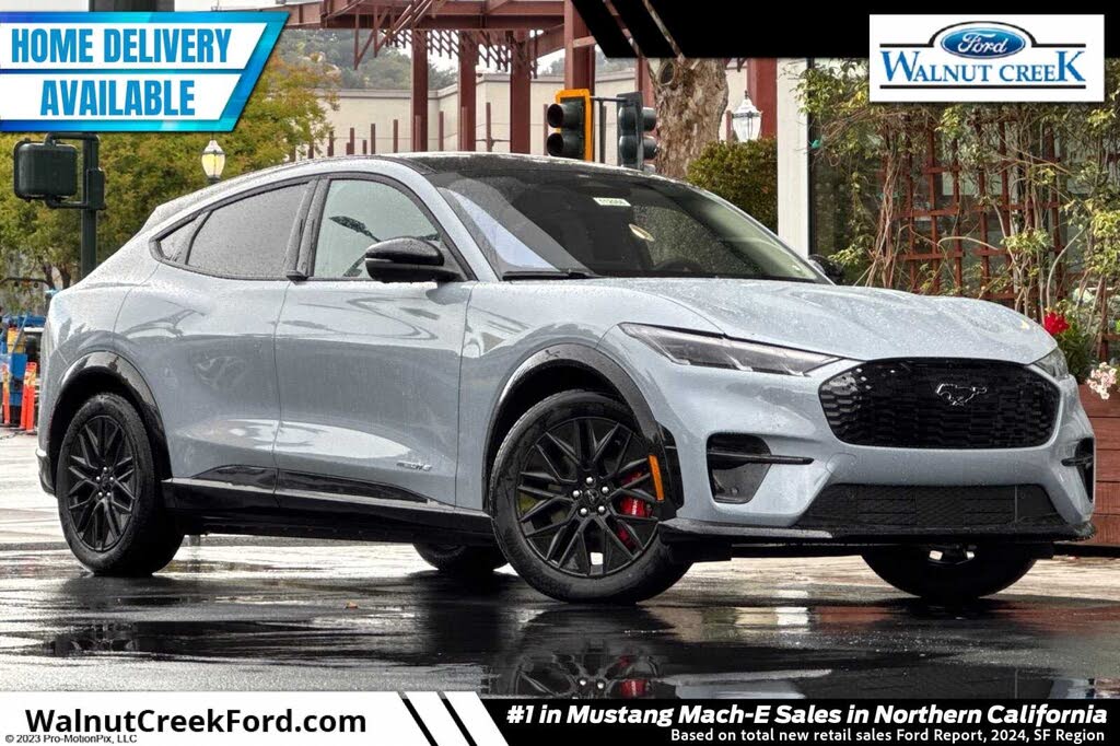 2025 Ford Mustang Mach-E Premium RWD