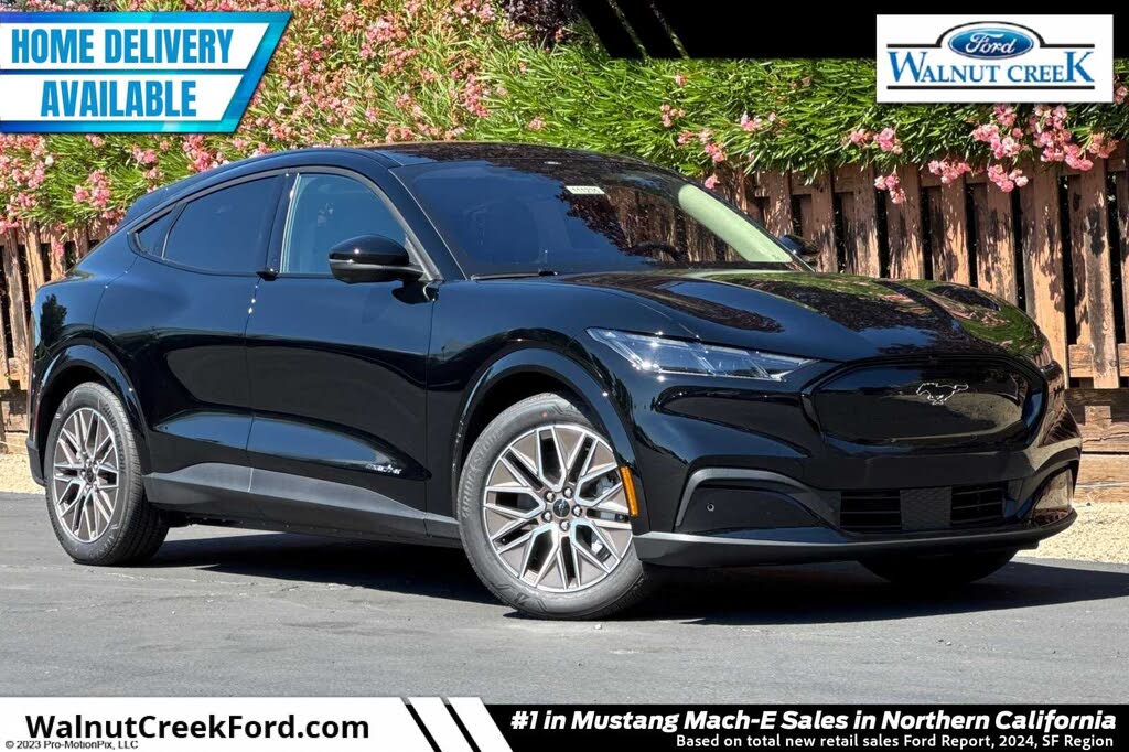2025 Ford Mustang Mach-E Premium RWD