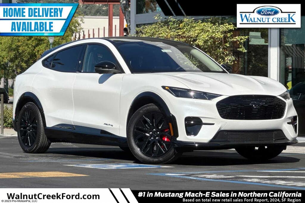 2025 Ford Mustang Mach-E Premium AWD