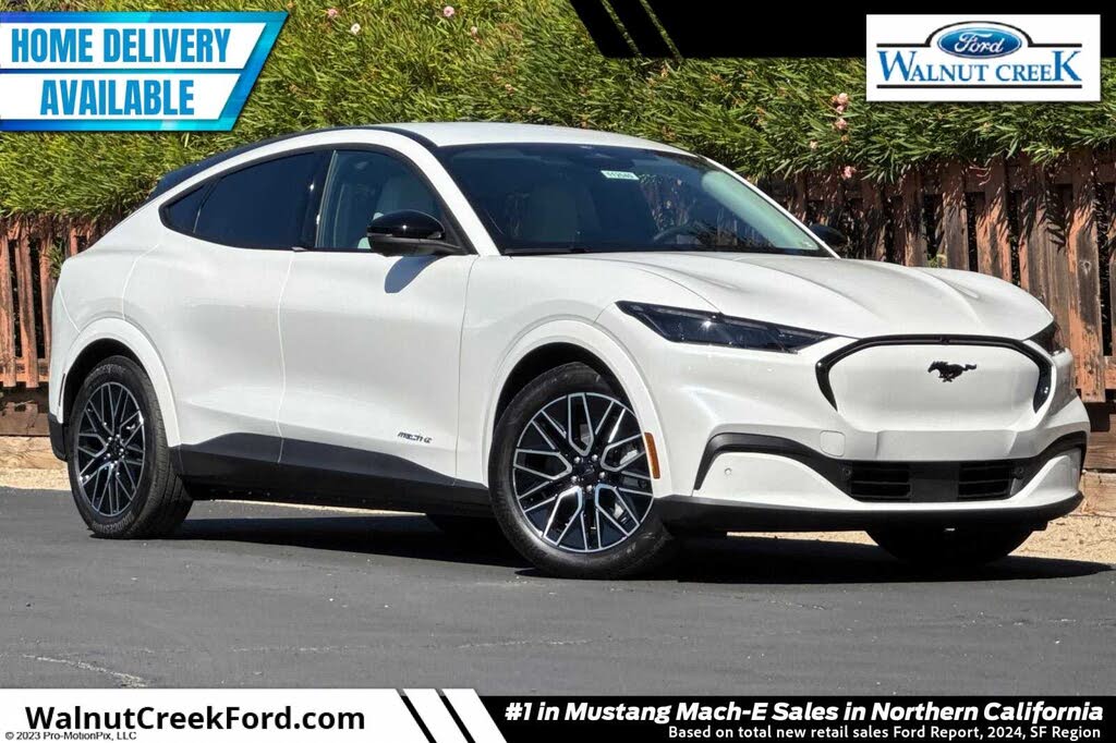 2025 Ford Mustang Mach-E Premium RWD
