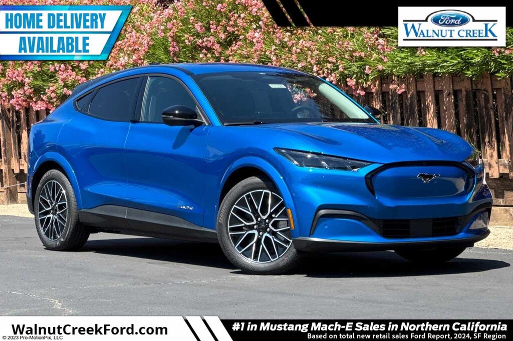 2025 Ford Mustang Mach-E Premium RWD