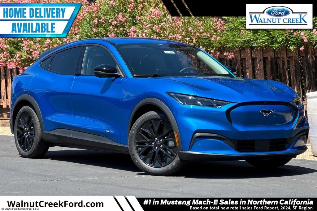 2025 Ford Mustang Mach-E Select RWD