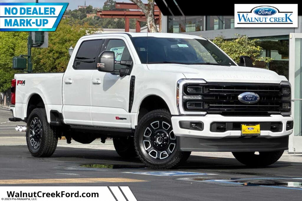 2026 Ford F-250 Super Duty Platinum Crew Cab 4WD